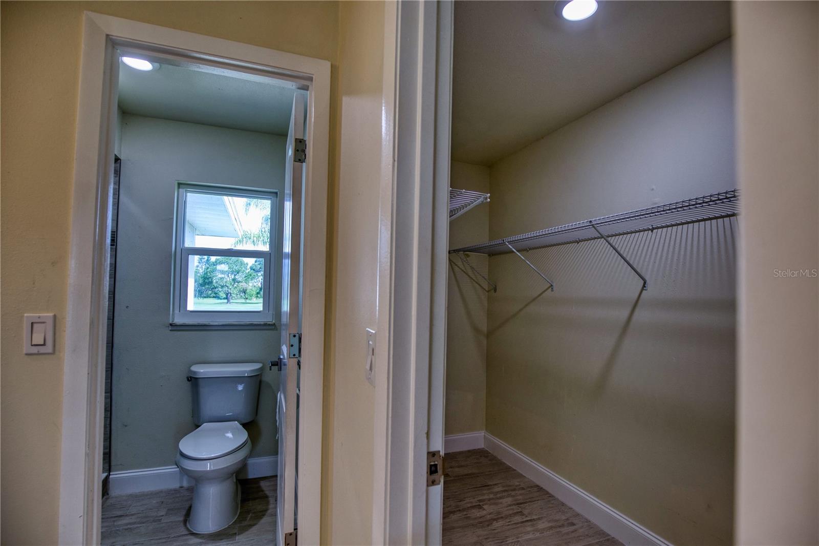 66 OAKLAND HILLS CT, ROTONDA WEST, FL — photo 24