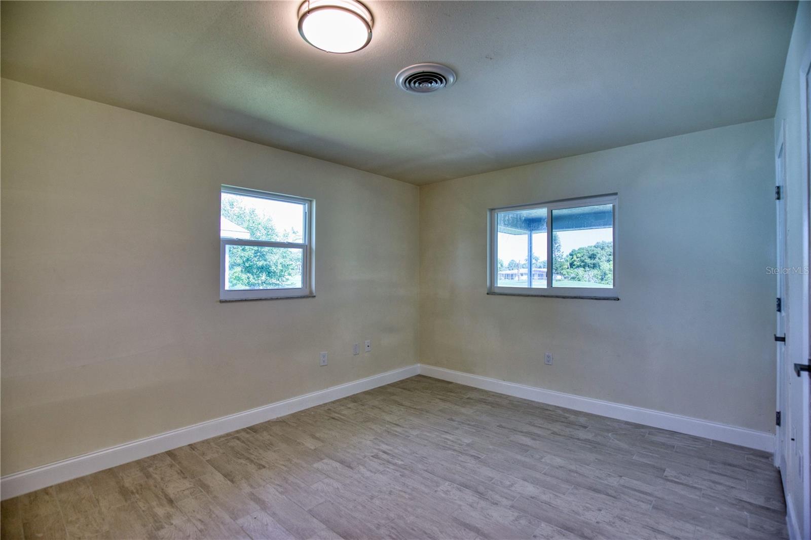 66 OAKLAND HILLS CT, ROTONDA WEST, FL — photo 29