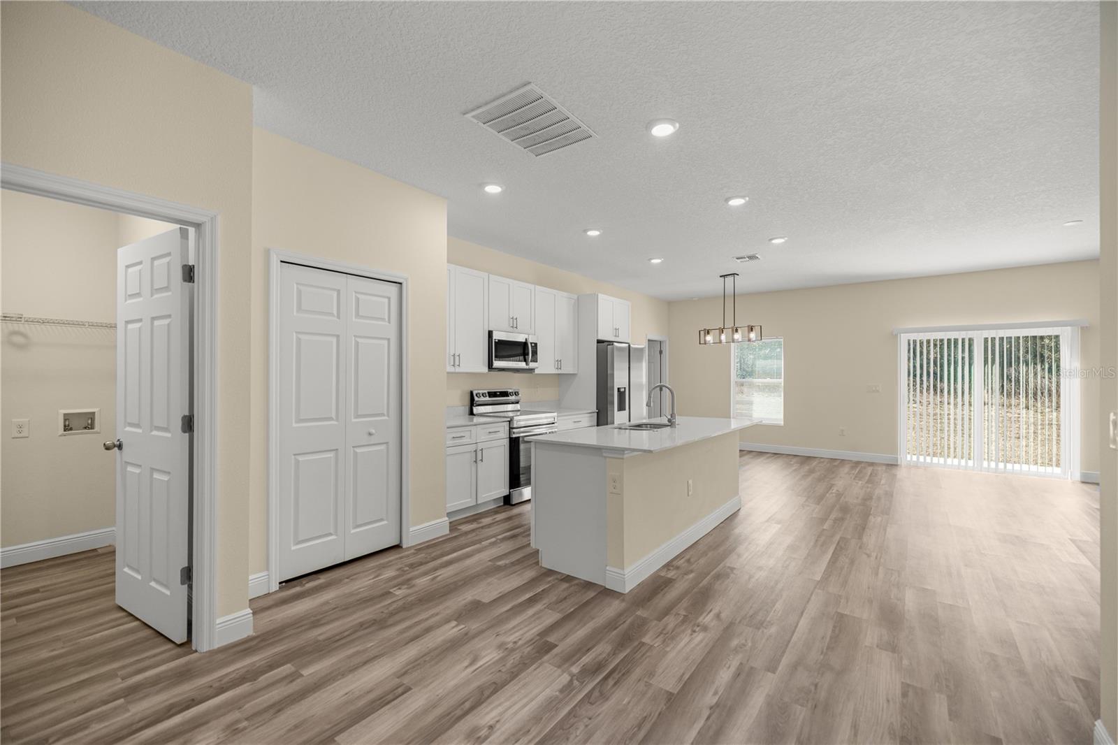 13745 SW 43RD CIR, OCALA, FL — photo 4