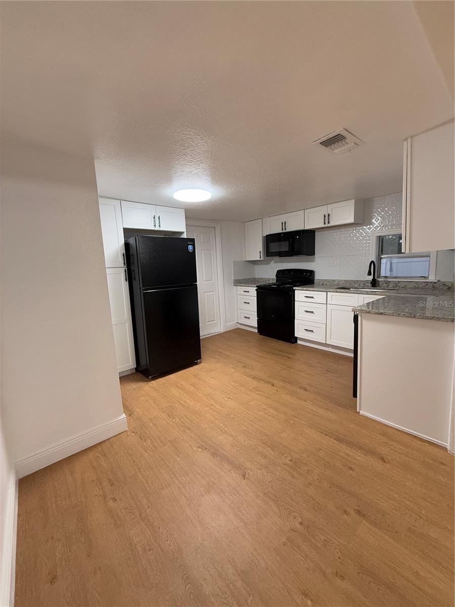 636 COKE AVE, WINTER GARDEN, FL — photo 17