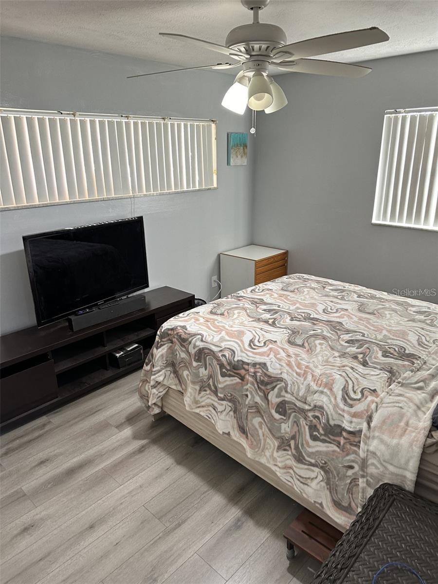1203 N SATURN AVE, CLEARWATER, FL — photo 10