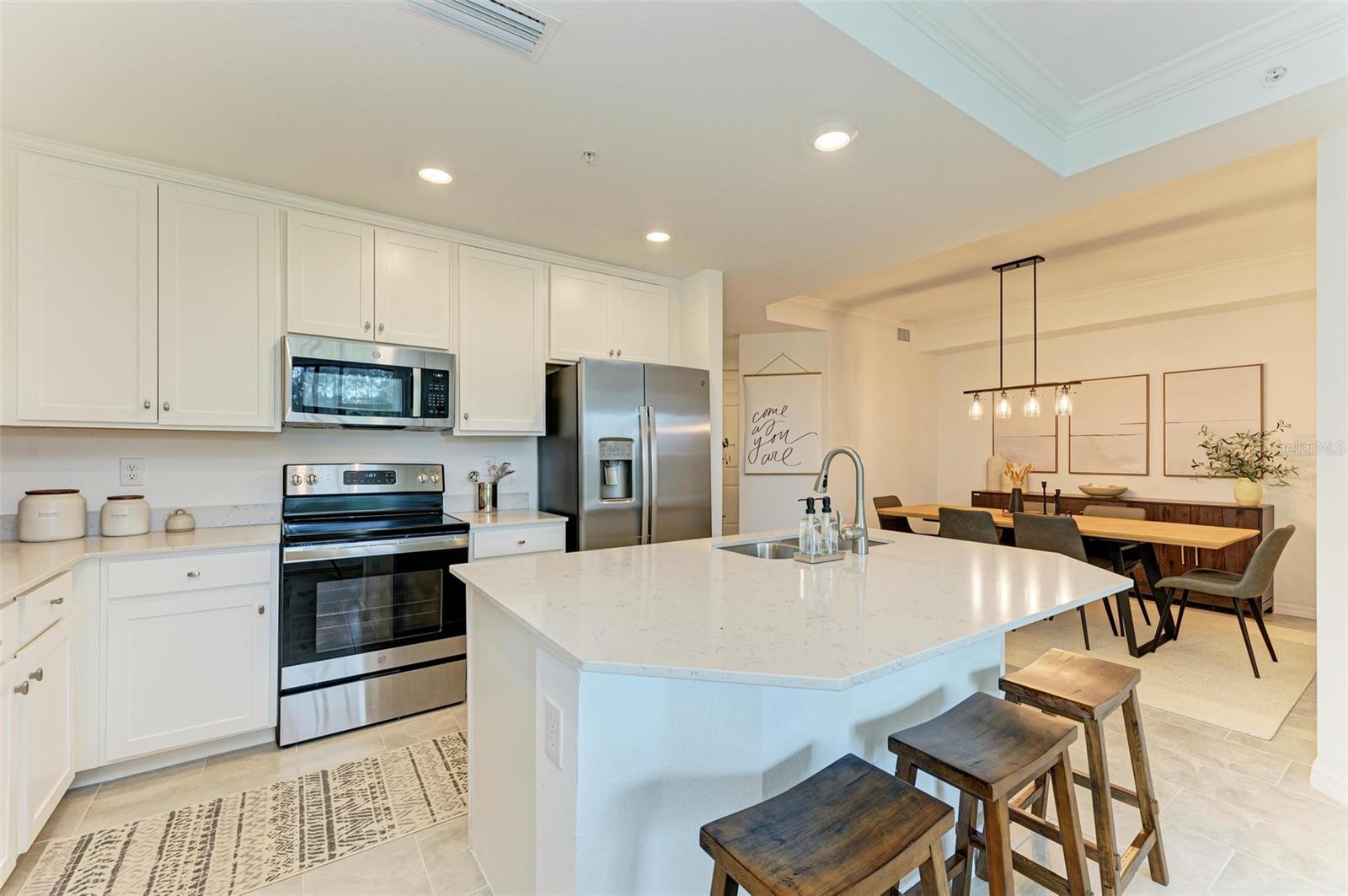 18114 GAWTHROP DR #108, BRADENTON, FL — photo 9