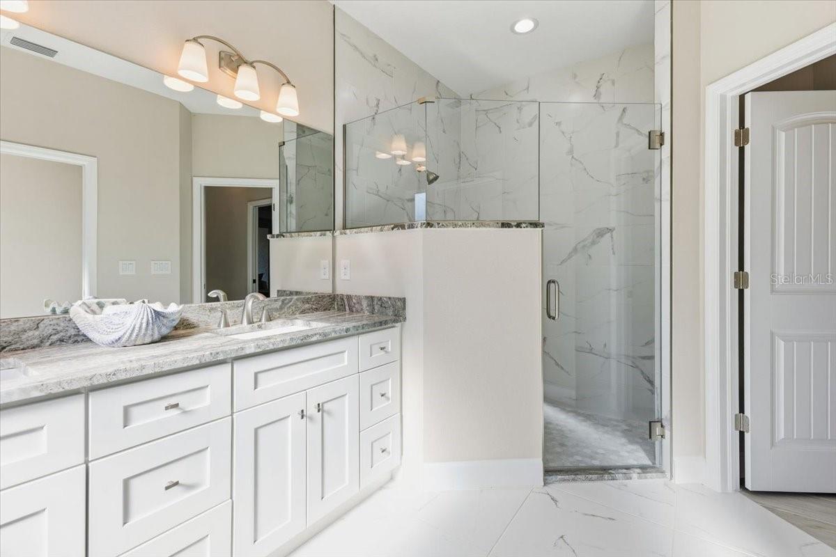 725 REDBUD CT, ENGLEWOOD, FL — photo 25