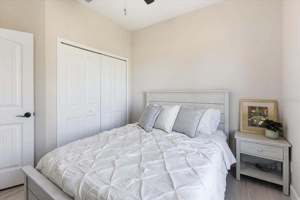 725 REDBUD CT, ENGLEWOOD, FL — photo 28