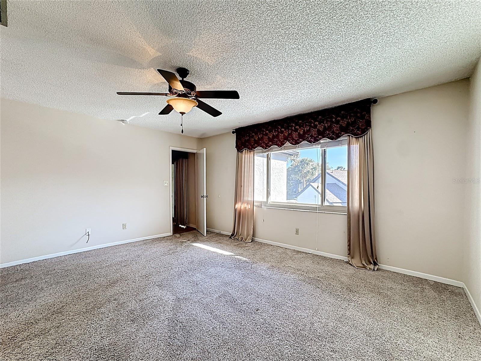 2 ESCONDIDO CIR #190, ALTAMONTE SPRINGS, FL — photo 37