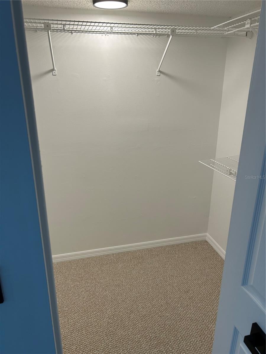 2462 KINGFISHER LN #J203, CLEARWATER, FL — photo 13