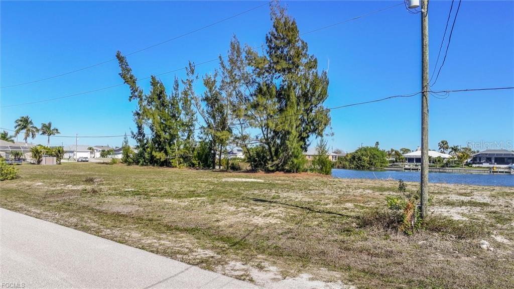 1235 NW 20TH PL, CAPE CORAL, FL — photo 10