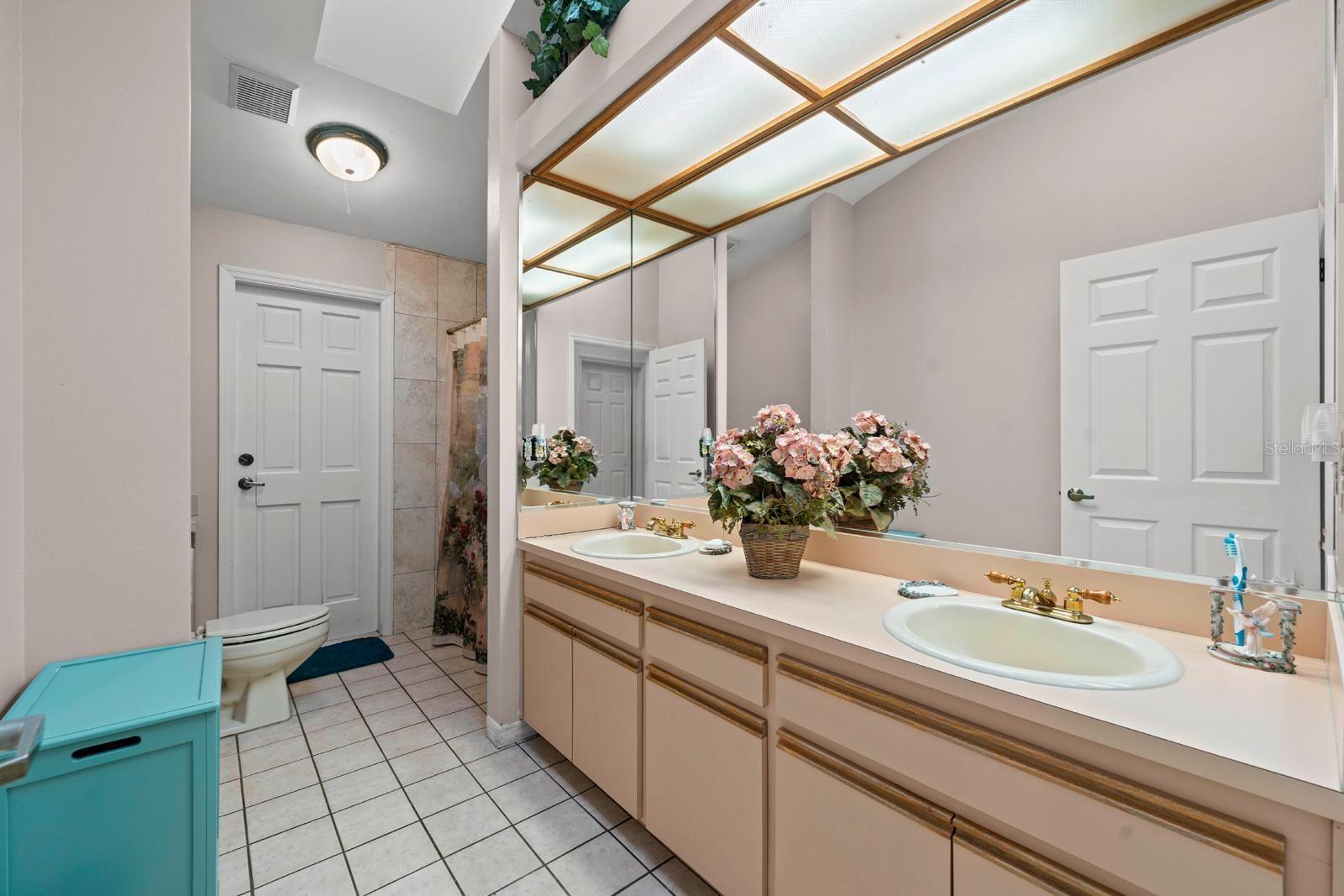 2501 E DIANA ST, TAMPA, FL — photo 15