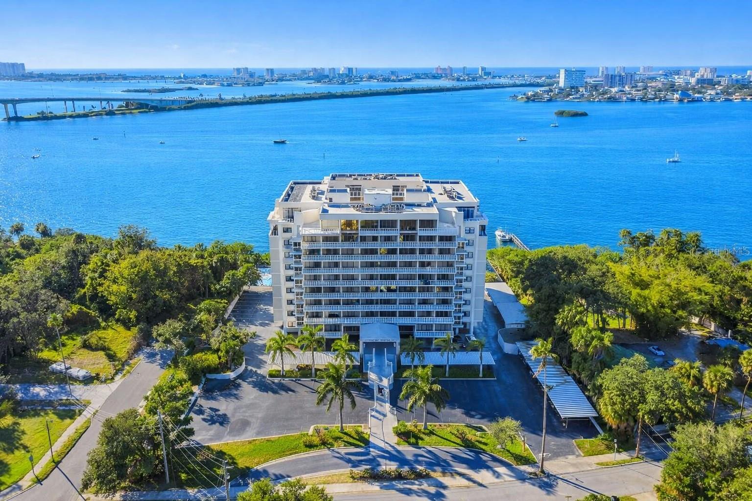 500 N OSCEOLA AVE #307, CLEARWATER, FL — photo 2