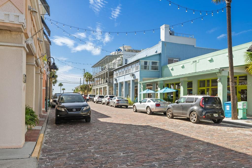 108 11TH AVE, ST PETE BEACH, FL — photo 27