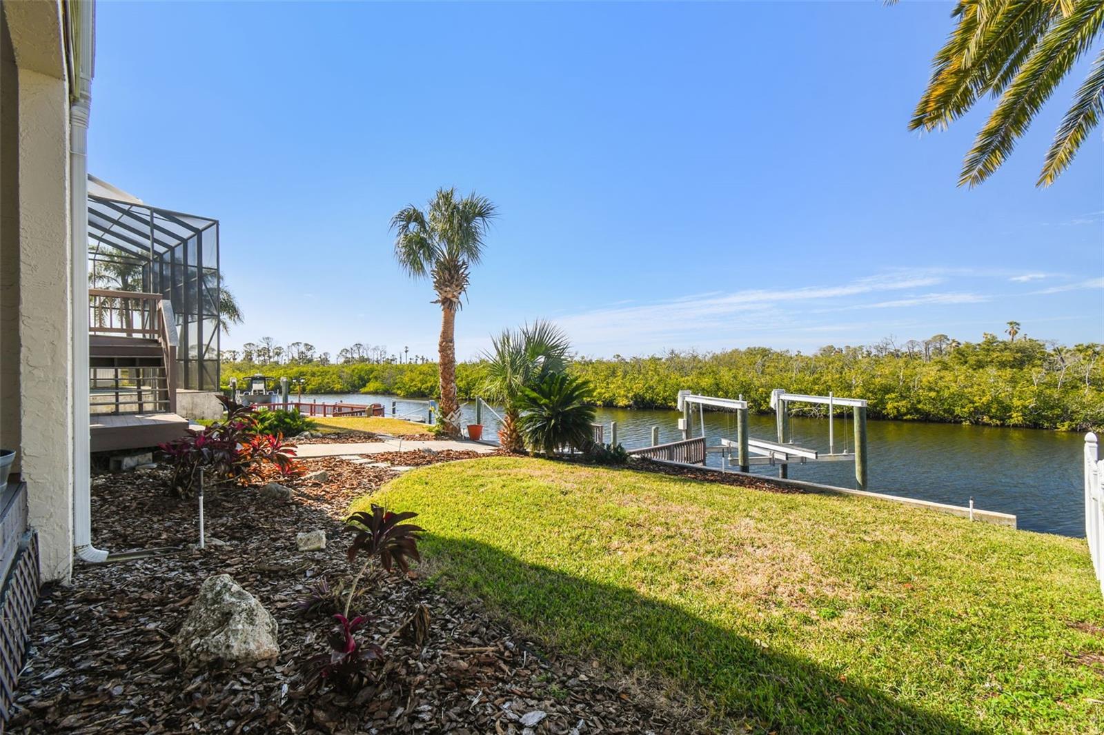 6321 GARLAND CT, NEW PORT RICHEY, FL — photo 43
