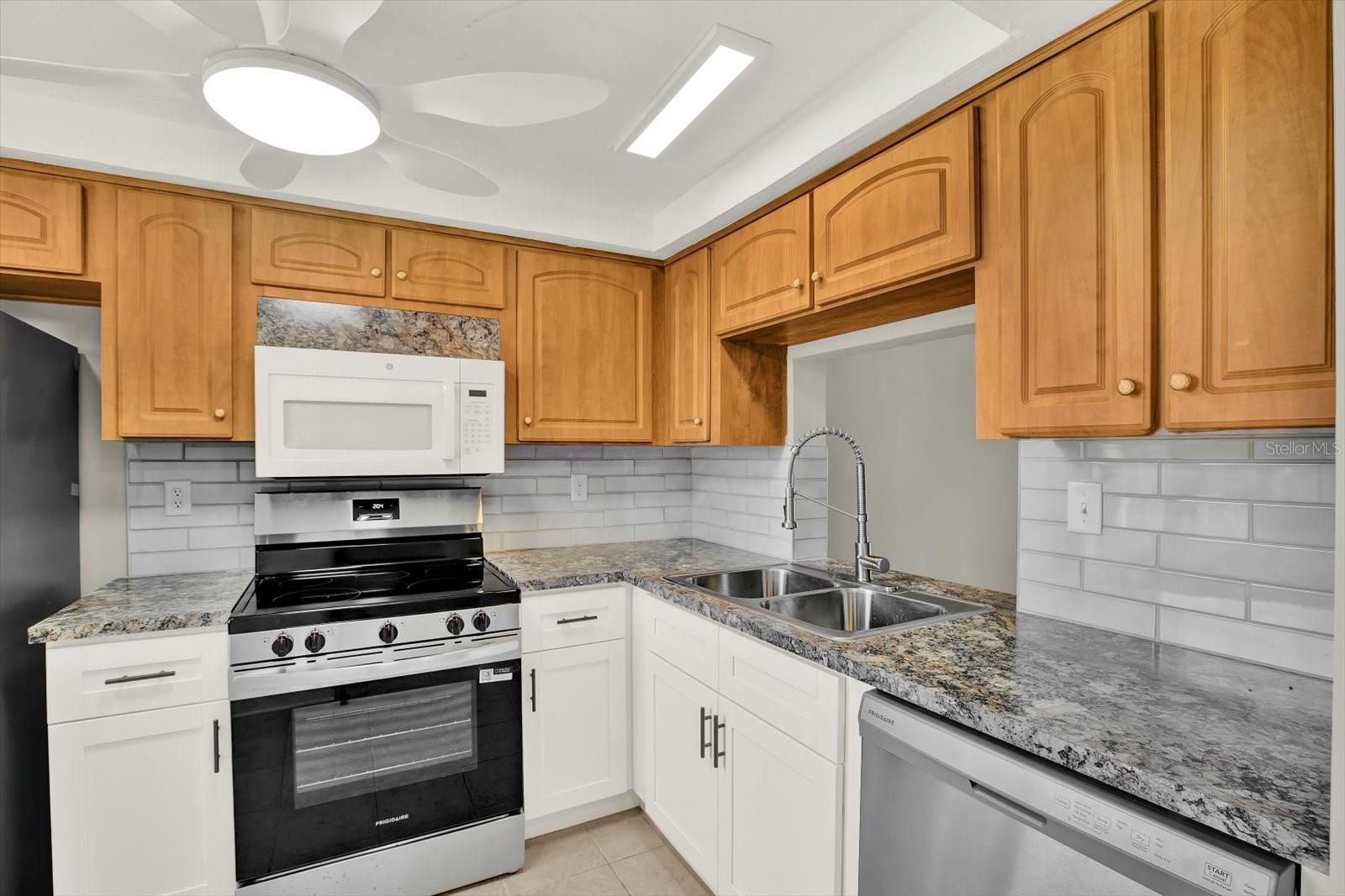 4455 RUSTIC DR, NEW PORT RICHEY, FL — photo 4