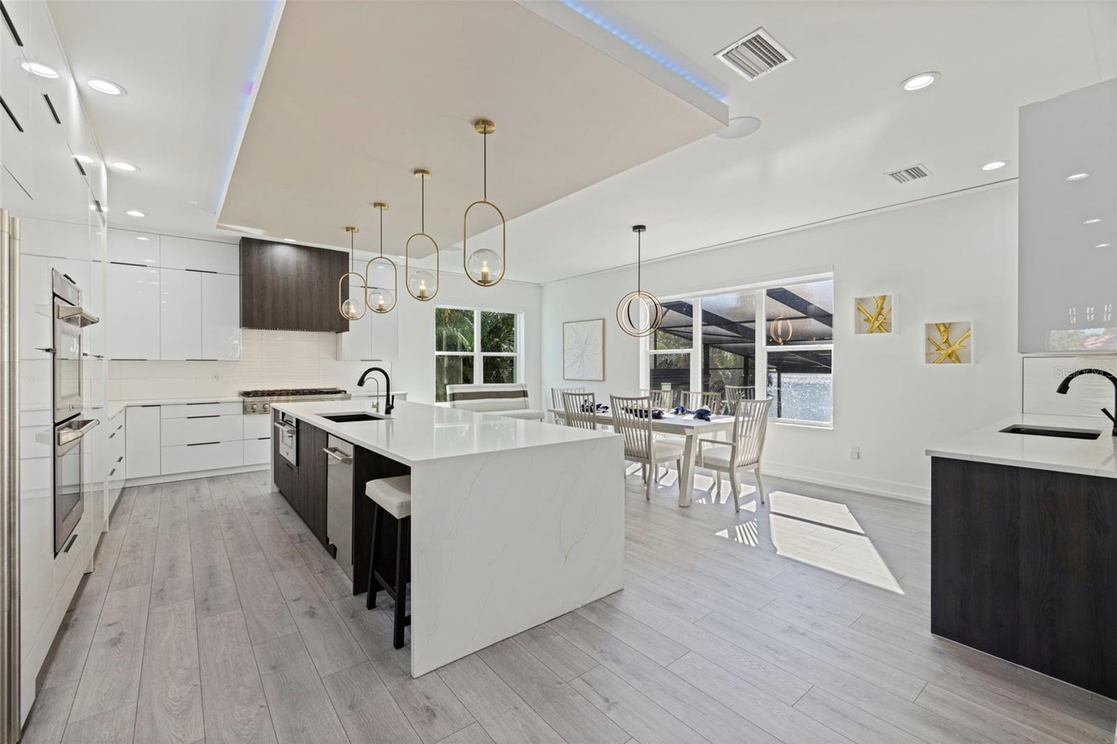 3830 SHORE ACRES BLVD NE, ST PETERSBURG, FL — photo 9