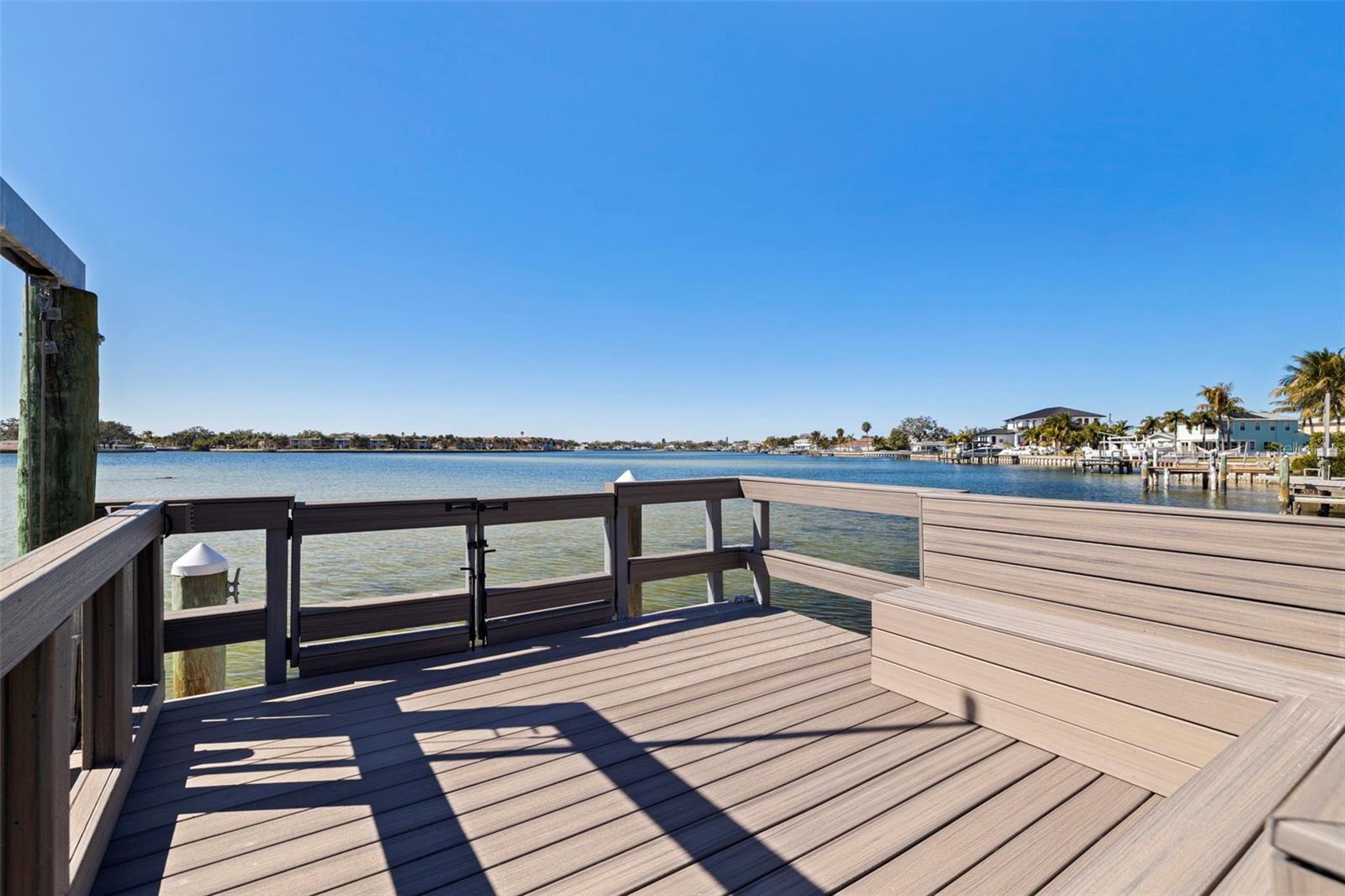 3830 SHORE ACRES BLVD NE, ST PETERSBURG, FL — photo 31