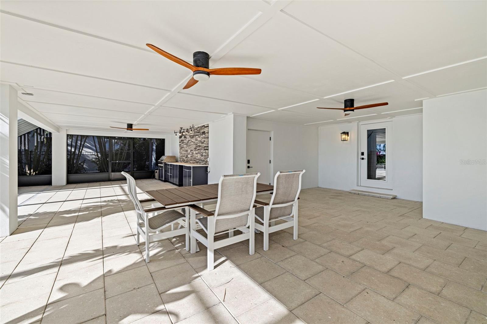 3830 SHORE ACRES BLVD NE, ST PETERSBURG, FL — photo 41