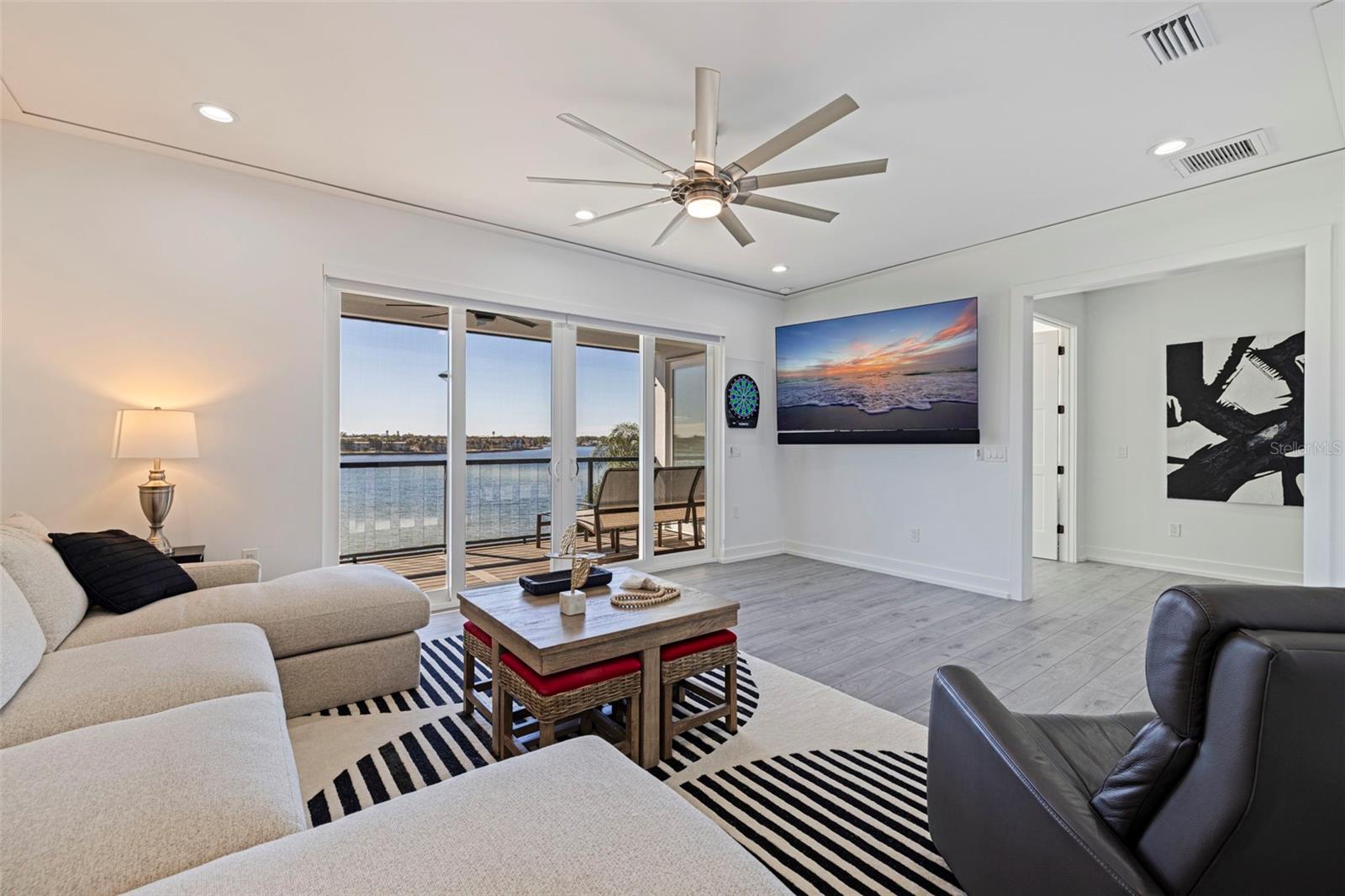 3830 SHORE ACRES BLVD NE, ST PETERSBURG, FL — photo 55