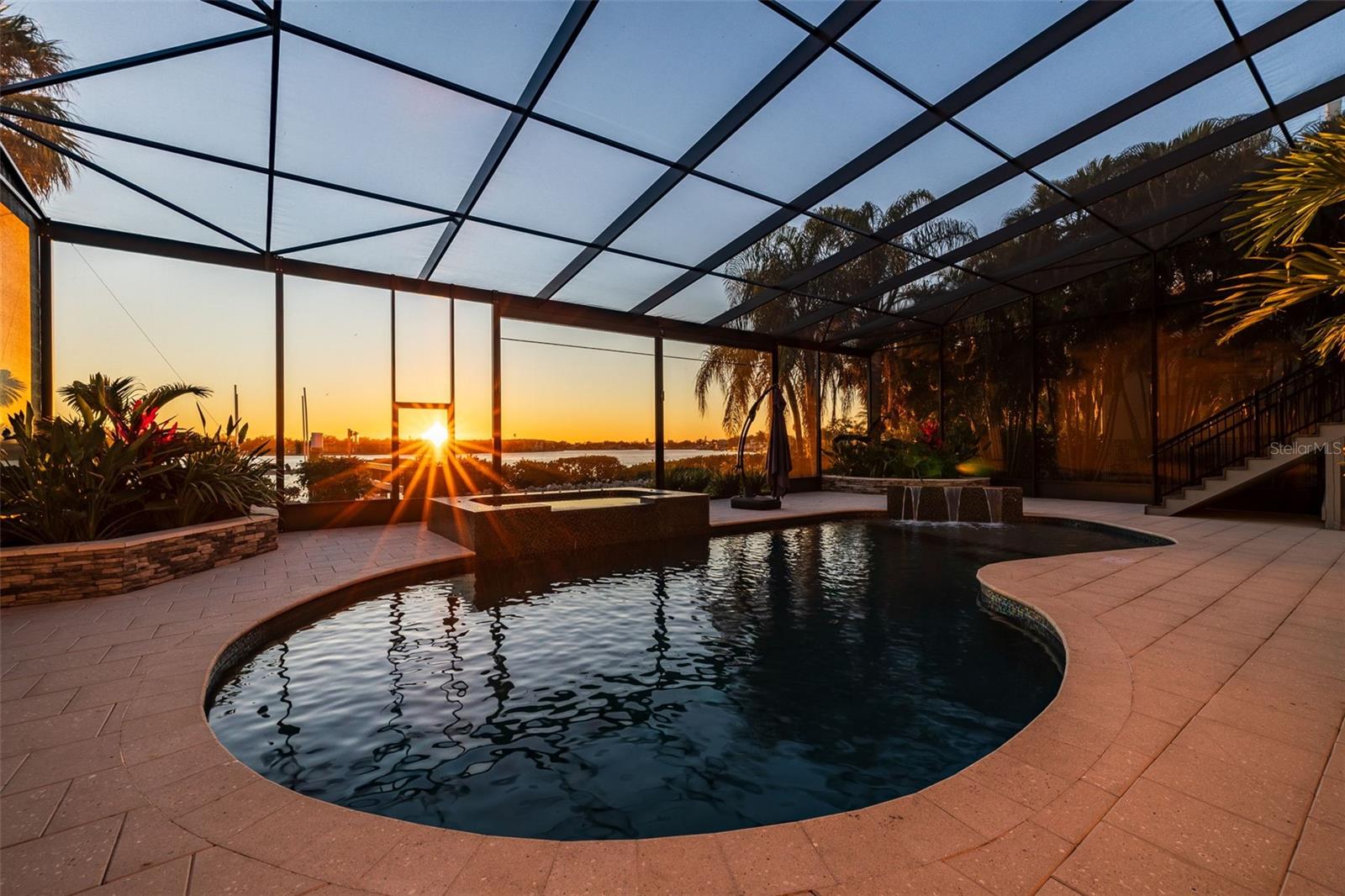 3830 SHORE ACRES BLVD NE, ST PETERSBURG, FL — photo 79