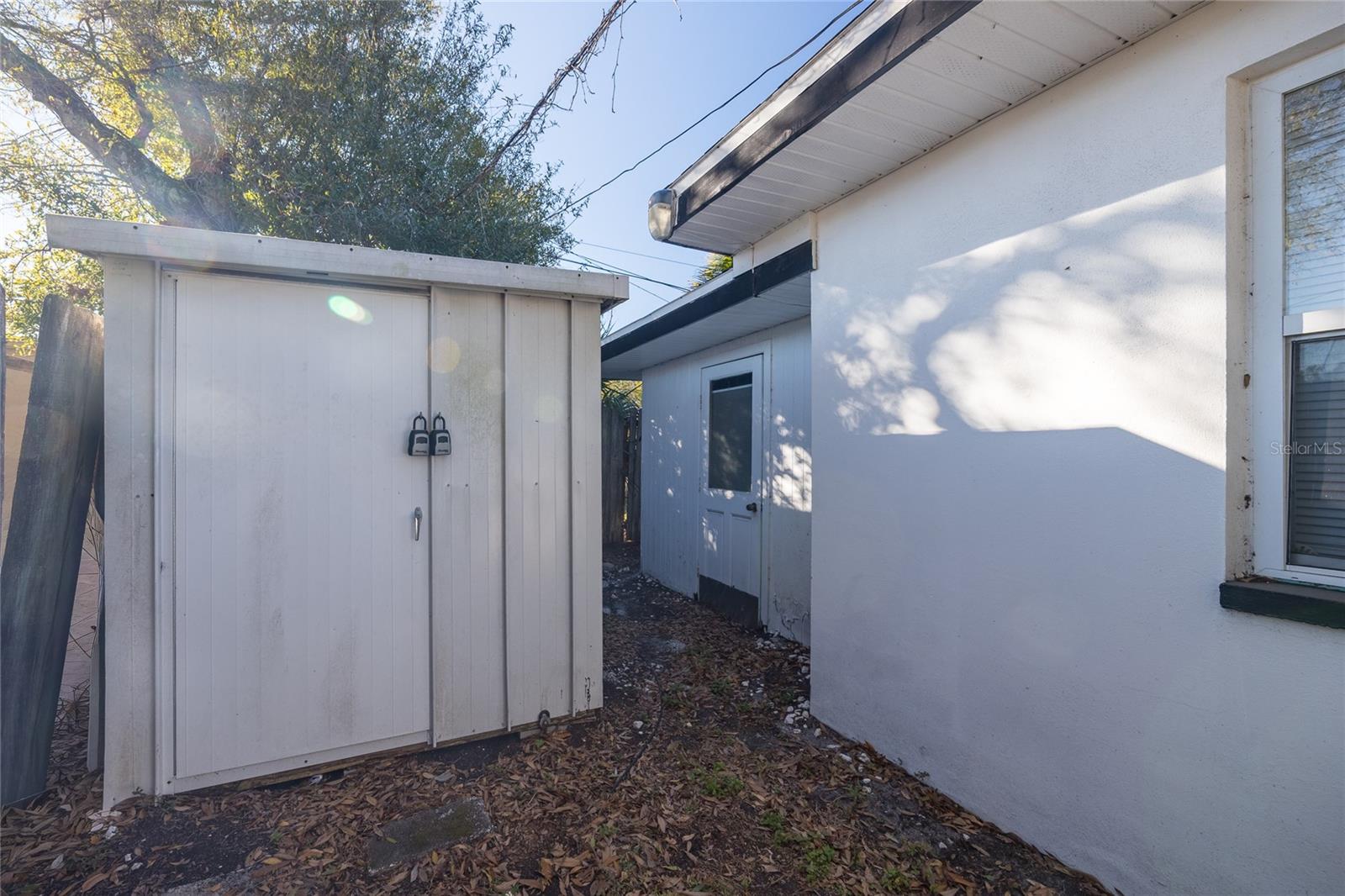 400 S METEOR AVE, CLEARWATER, FL — photo 9