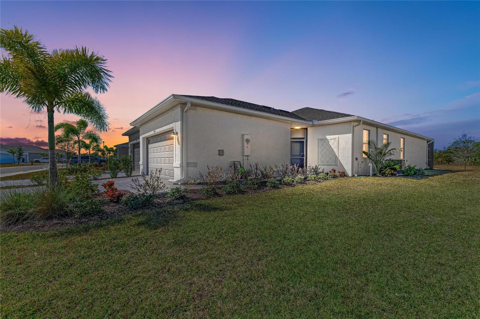 8613 SEASALT LOOP, ENGLEWOOD, FL — photo 17