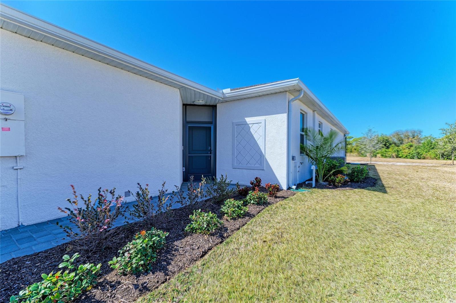 8613 SEASALT LOOP, ENGLEWOOD, FL — photo 18