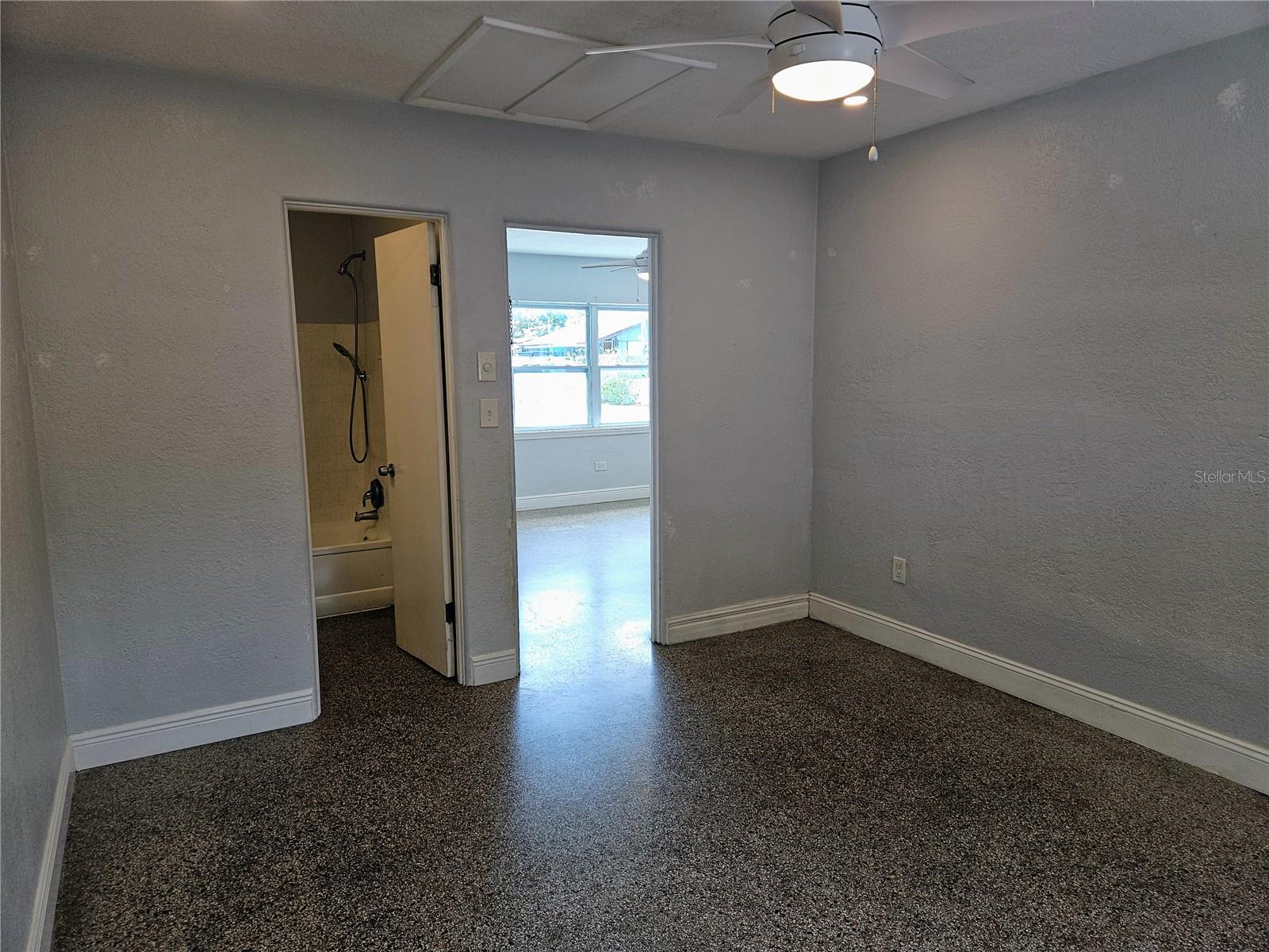 6801 48TH AVE N #B, ST PETERSBURG, FL — photo 14
