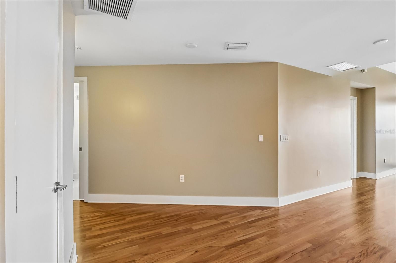 260 S OSCEOLA AVE #1005, ORLANDO, FL — photo 9