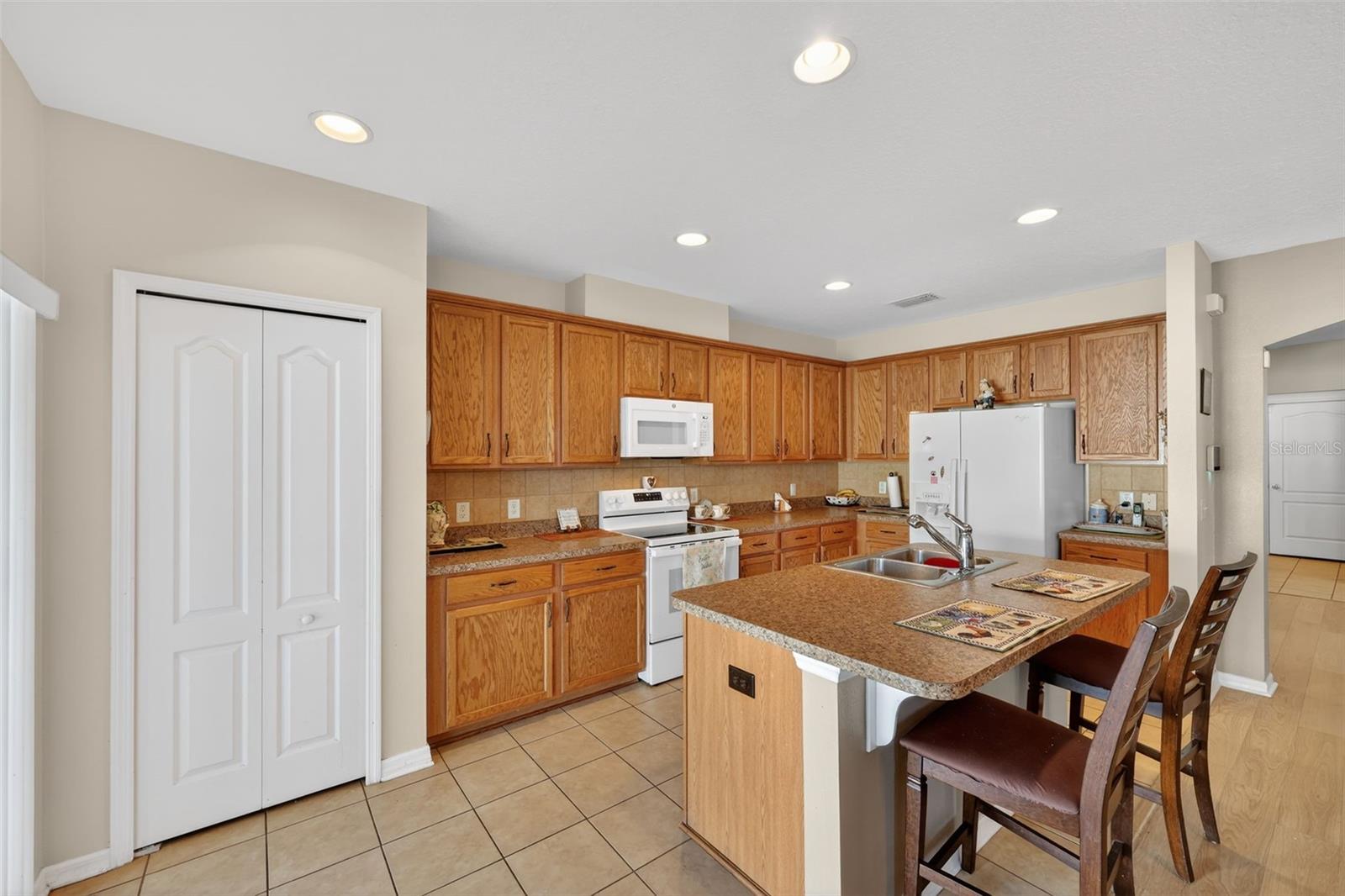 12637 BELCROFT DR, RIVERVIEW, FL — photo 16