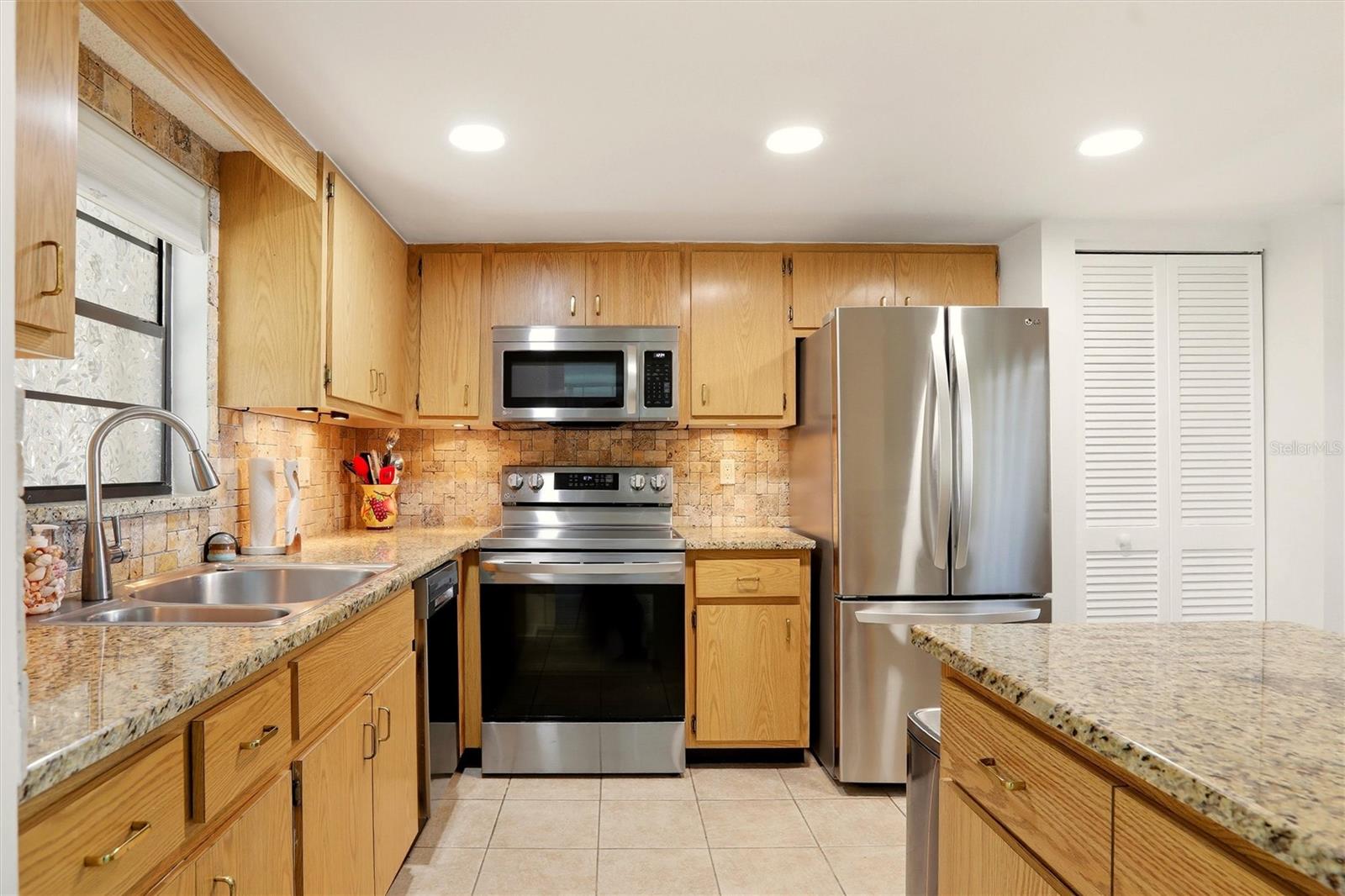 1400 1ST AVE W #203, BRADENTON, FL — photo 3