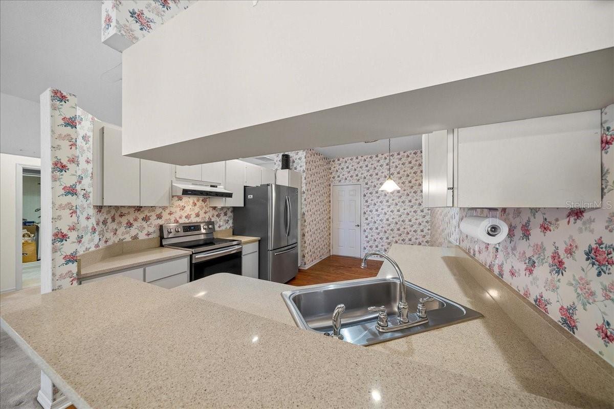 6818 E QUEENSBURY LN, INVERNESS, FL — photo 32