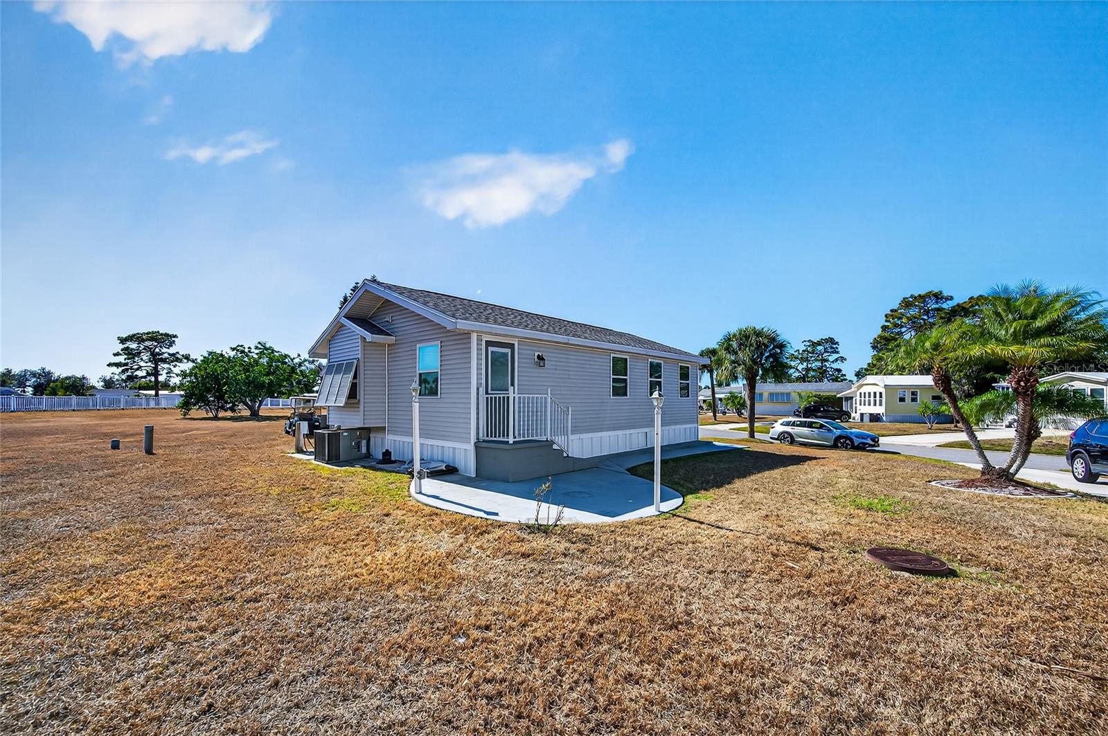 204 CROWN POINT DR, NOKOMIS, FL — photo 40