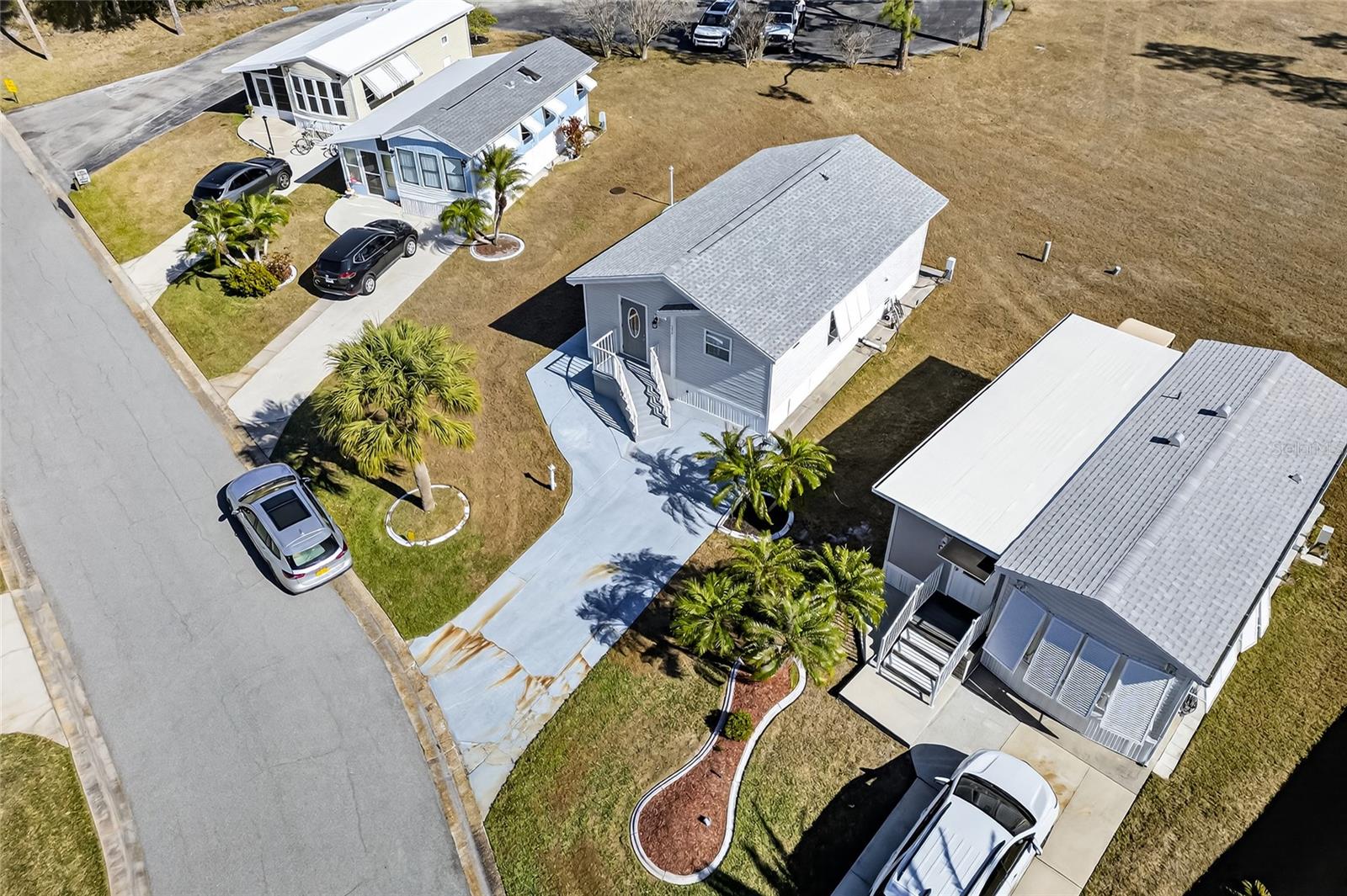 204 CROWN POINT DR, NOKOMIS, FL — photo 45