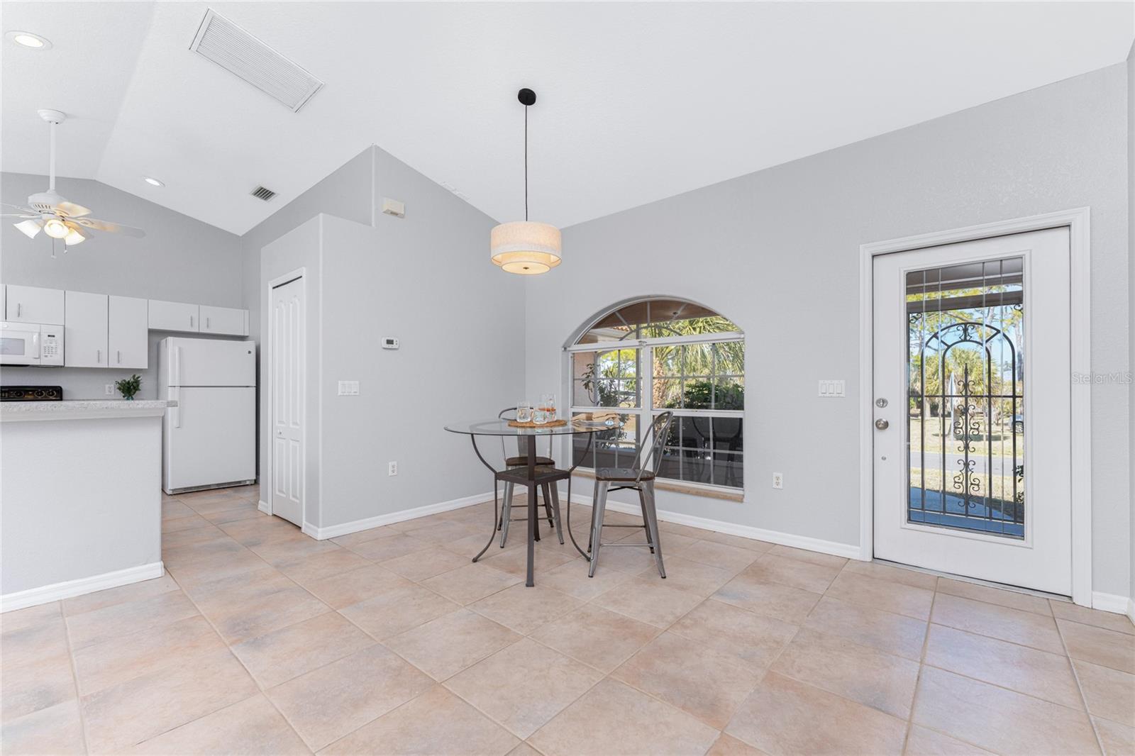1053 BAY HARBOR DR, ENGLEWOOD, FL — photo 10