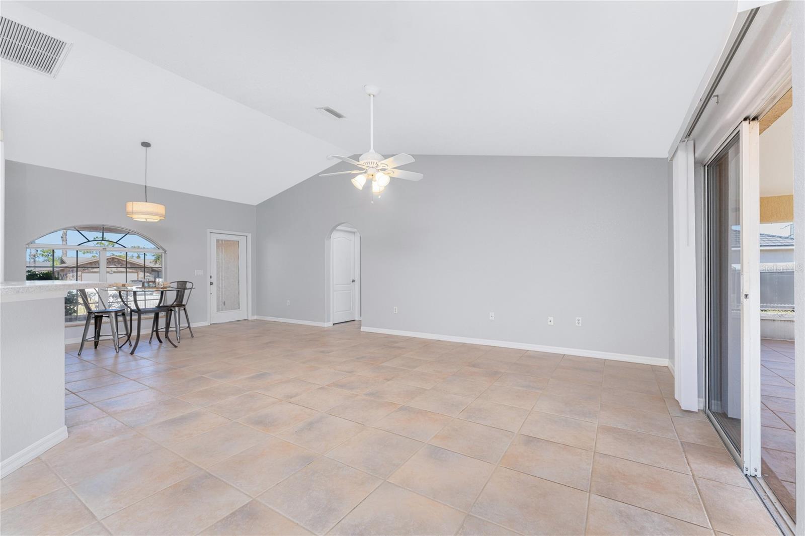 1053 BAY HARBOR DR, ENGLEWOOD, FL — photo 15
