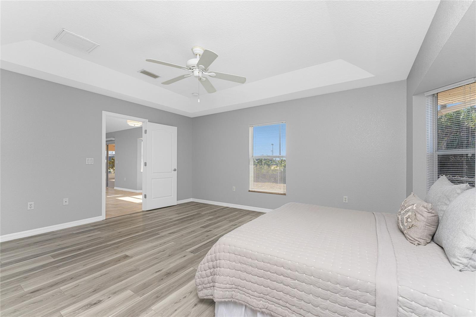 1053 BAY HARBOR DR, ENGLEWOOD, FL — photo 27