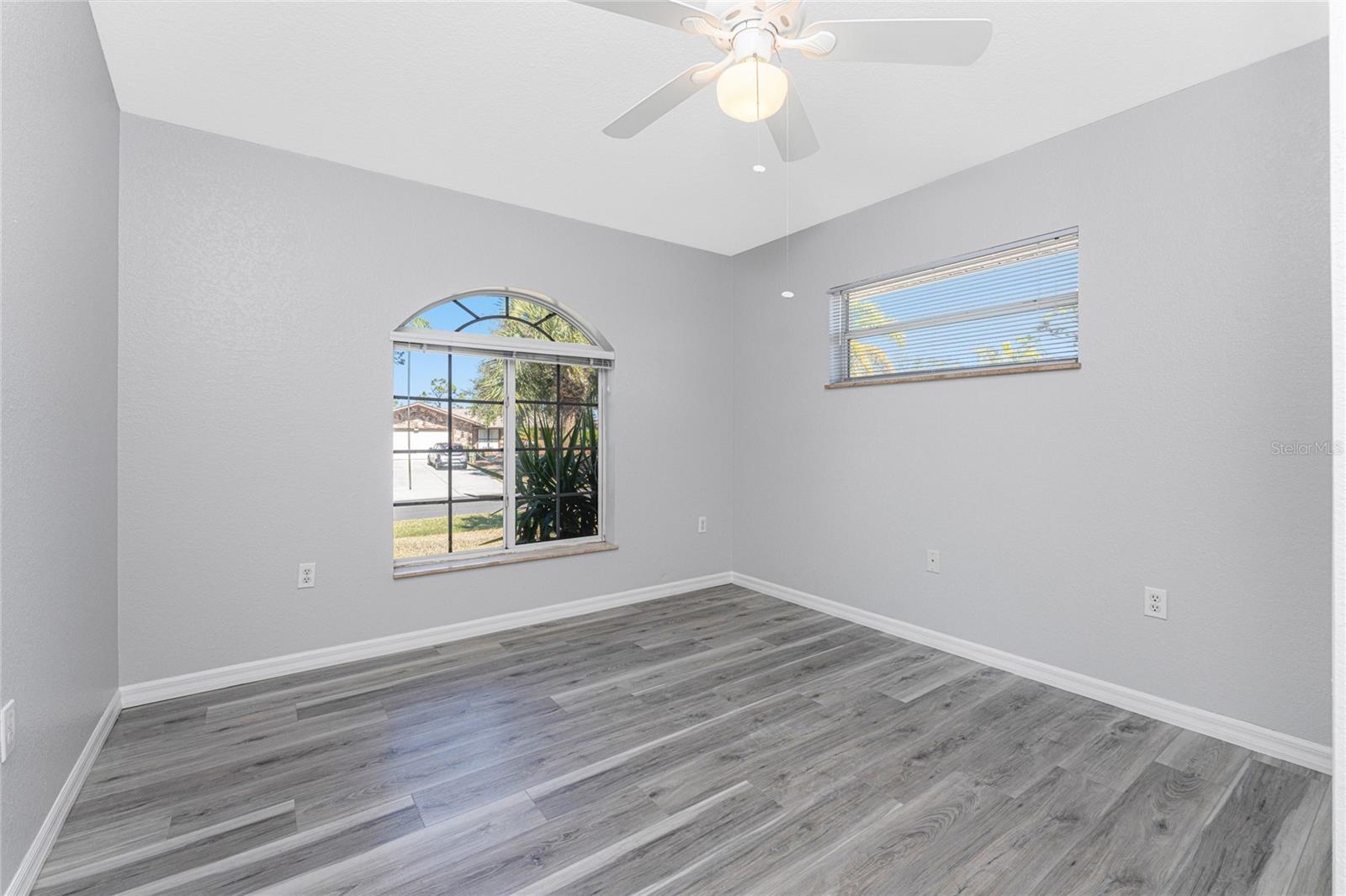 1053 BAY HARBOR DR, ENGLEWOOD, FL — photo 31