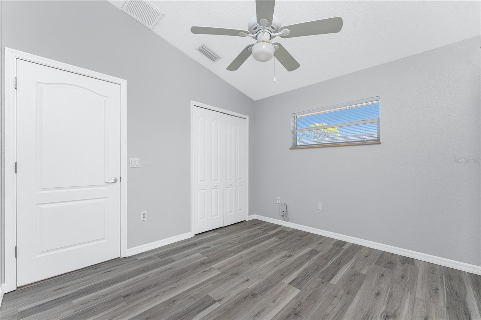 1053 BAY HARBOR DR, ENGLEWOOD, FL — photo 37