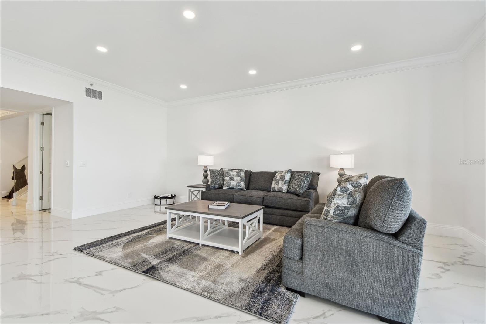1560 GULF BLVD #306, CLEARWATER BEACH, FL — photo 8