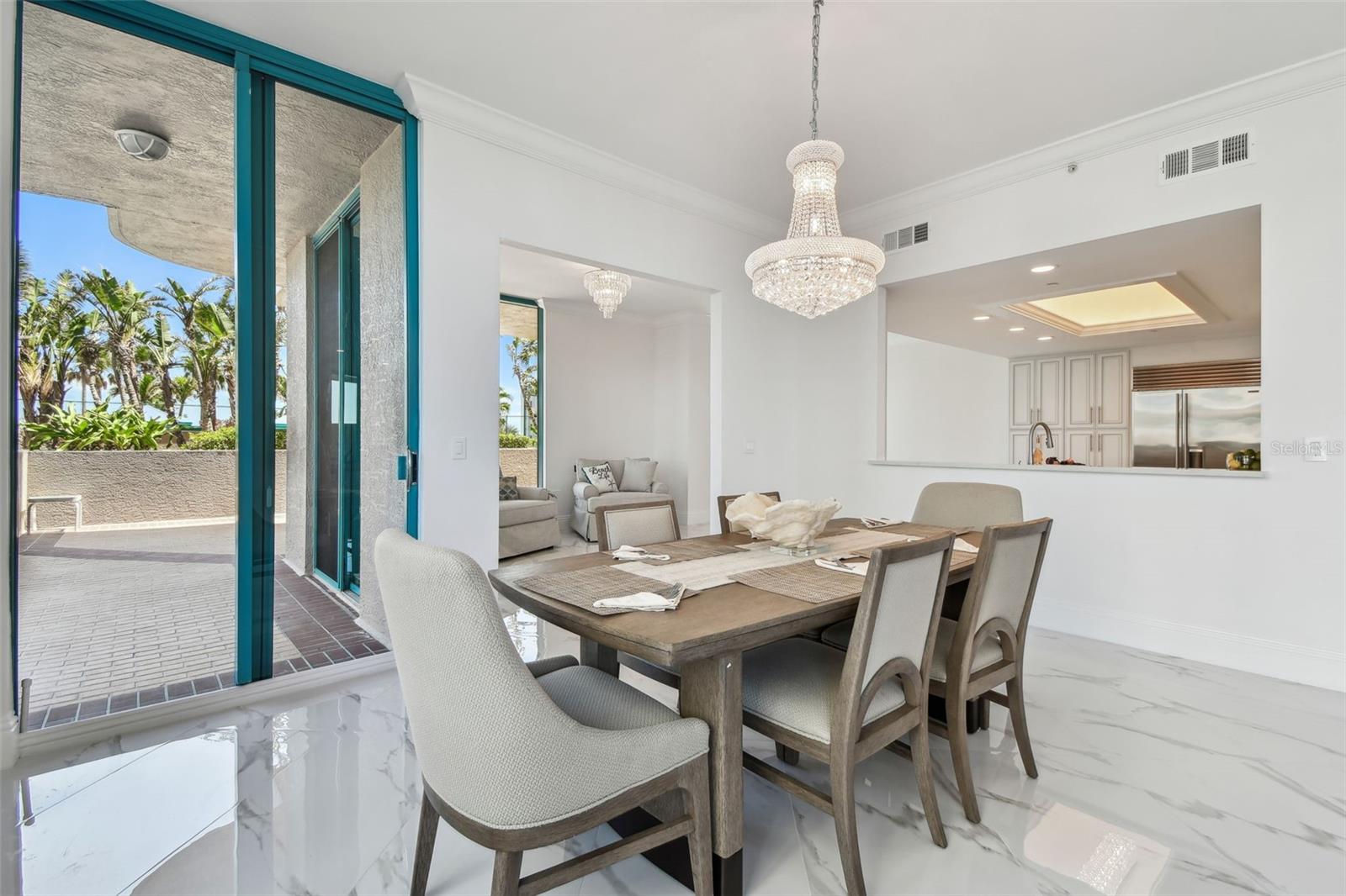 1560 GULF BLVD #306, CLEARWATER BEACH, FL — photo 12