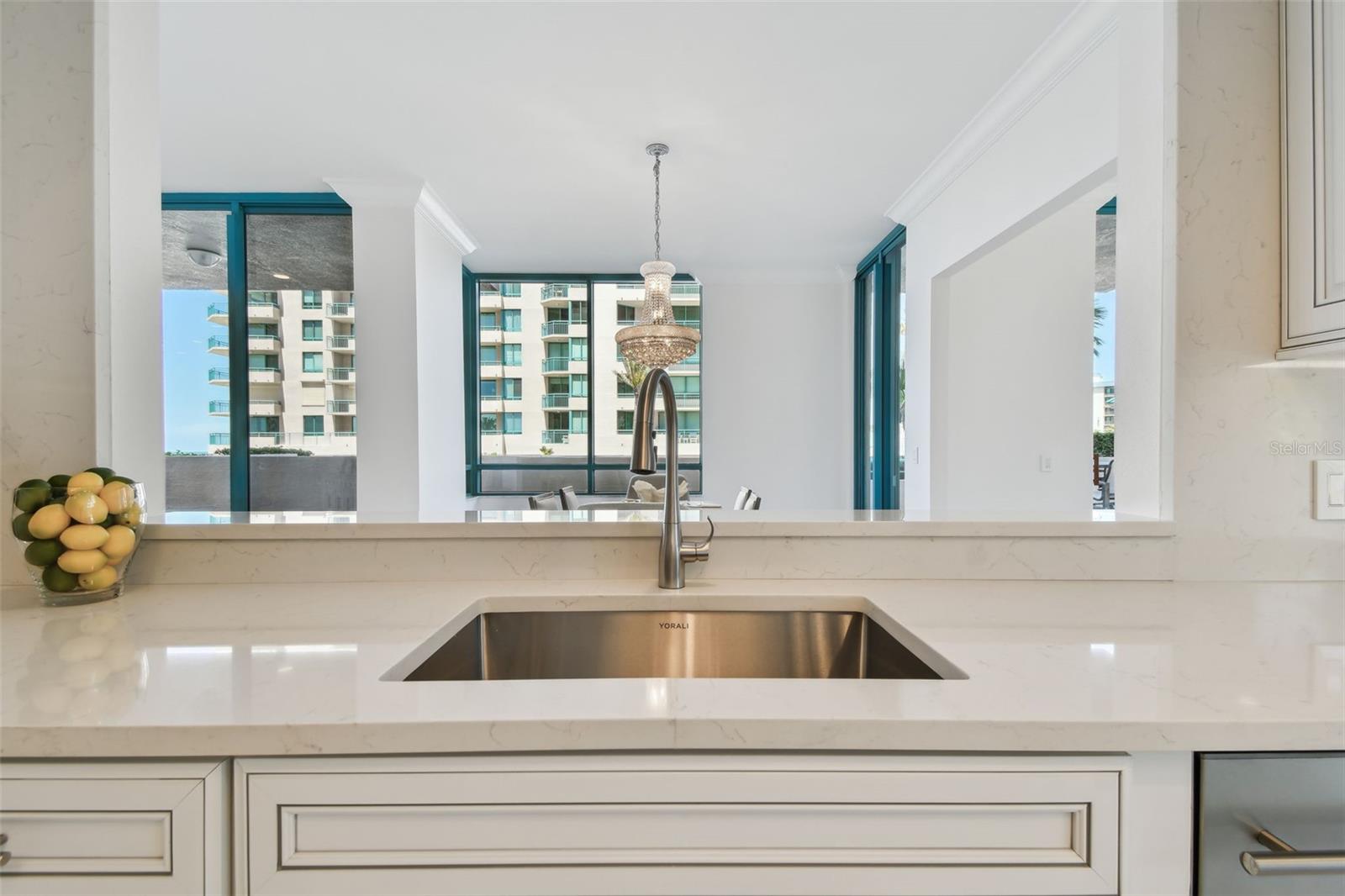 1560 GULF BLVD #306, CLEARWATER BEACH, FL — photo 27