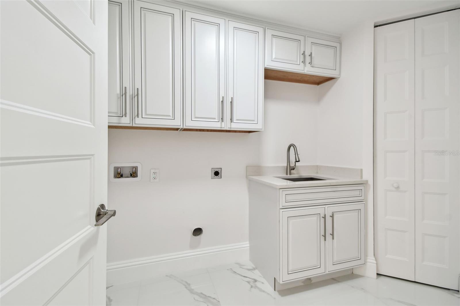 1560 GULF BLVD #306, CLEARWATER BEACH, FL — photo 33