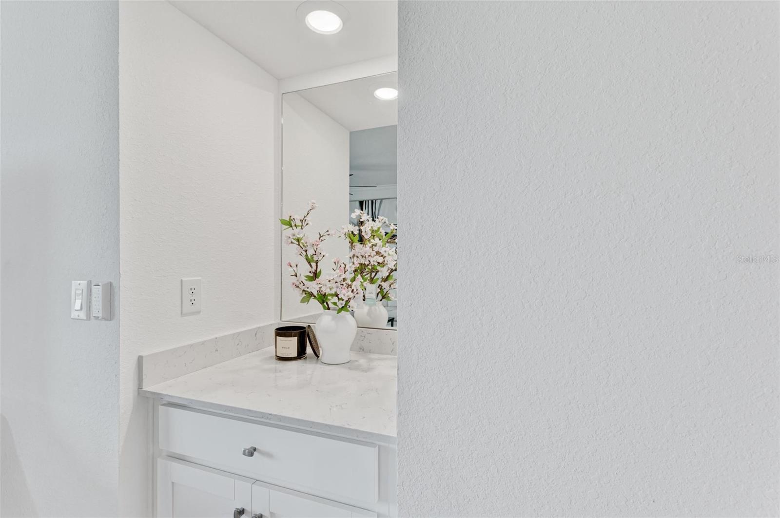 5685 PALMER CIR #105, BRADENTON, FL — photo 19