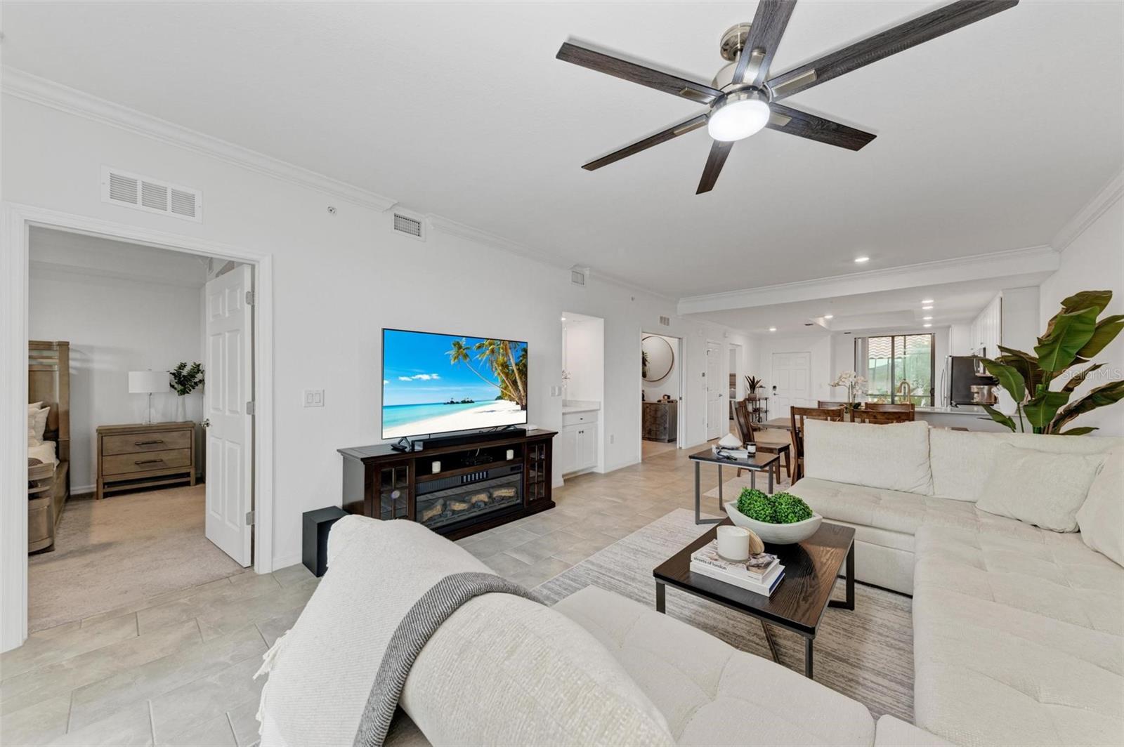 5685 PALMER CIR #105, BRADENTON, FL — photo 23