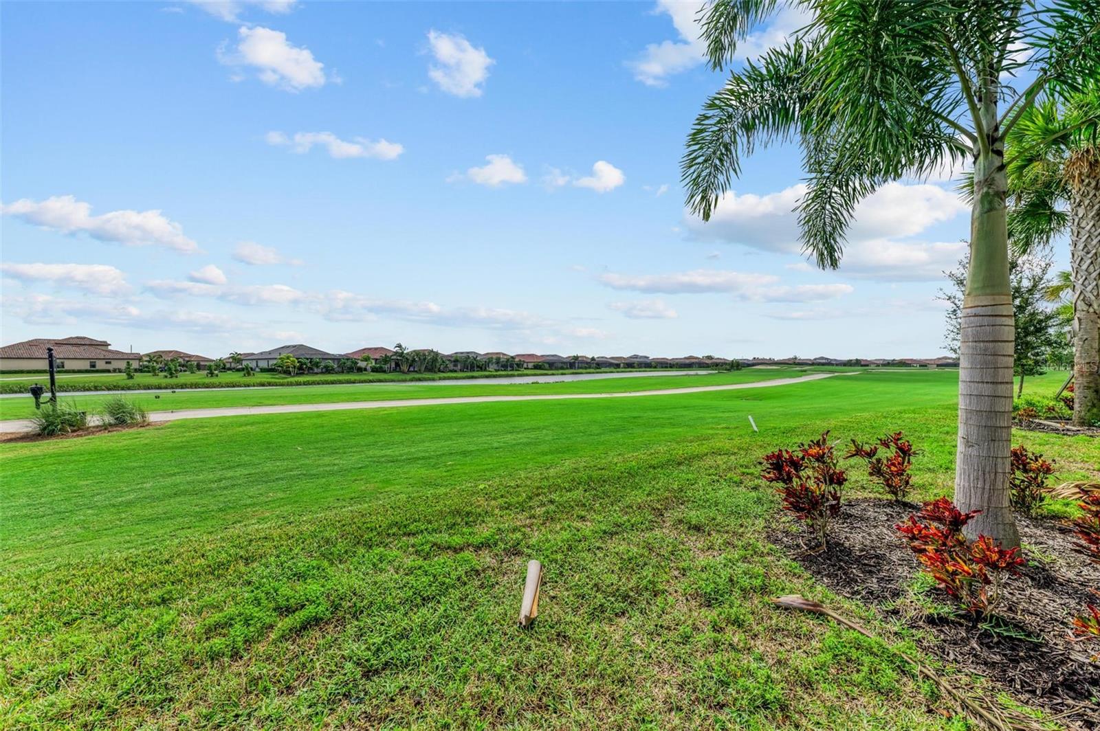 5685 PALMER CIR #105, BRADENTON, FL — photo 39