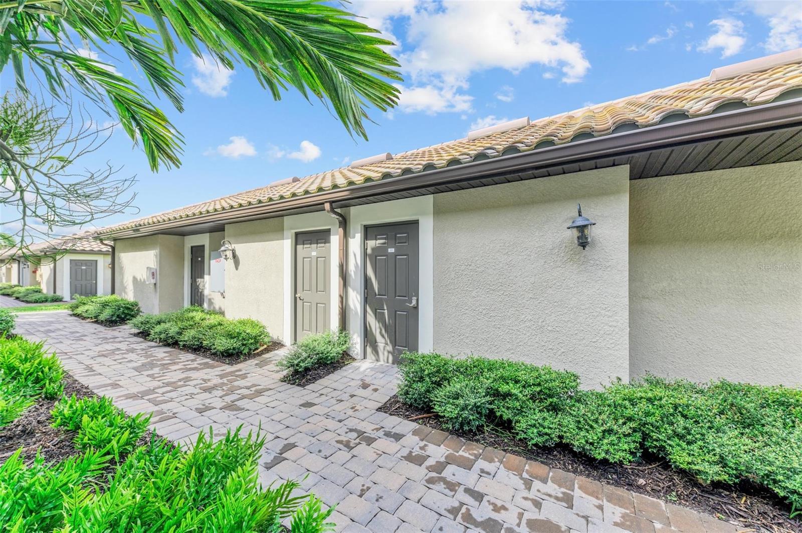 5685 PALMER CIR #105, BRADENTON, FL — photo 41