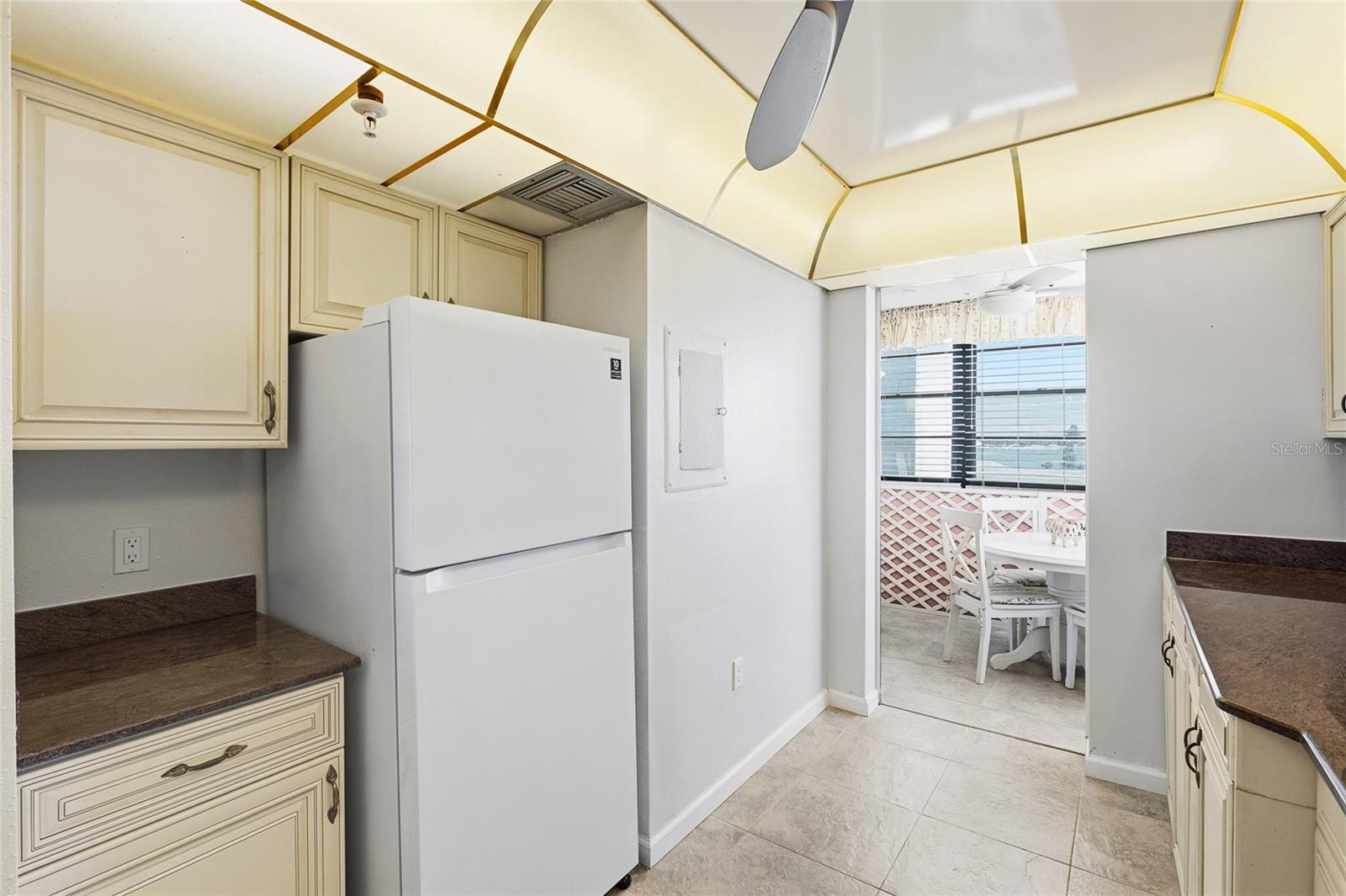 15462 GULF BLVD #601, MADEIRA BEACH, FL — photo 8