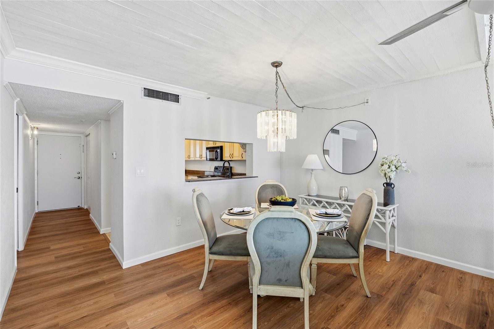15462 GULF BLVD #601, MADEIRA BEACH, FL — photo 12