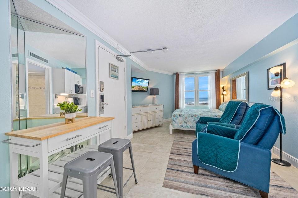 2301 S ATLANTIC AVE #201, DAYTONA BEACH, FL — photo 2