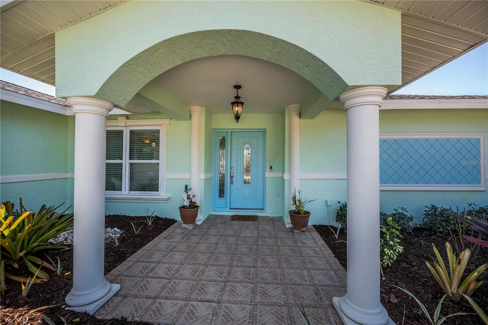 1221 BAYSHORE DR, ENGLEWOOD, FL — photo 7