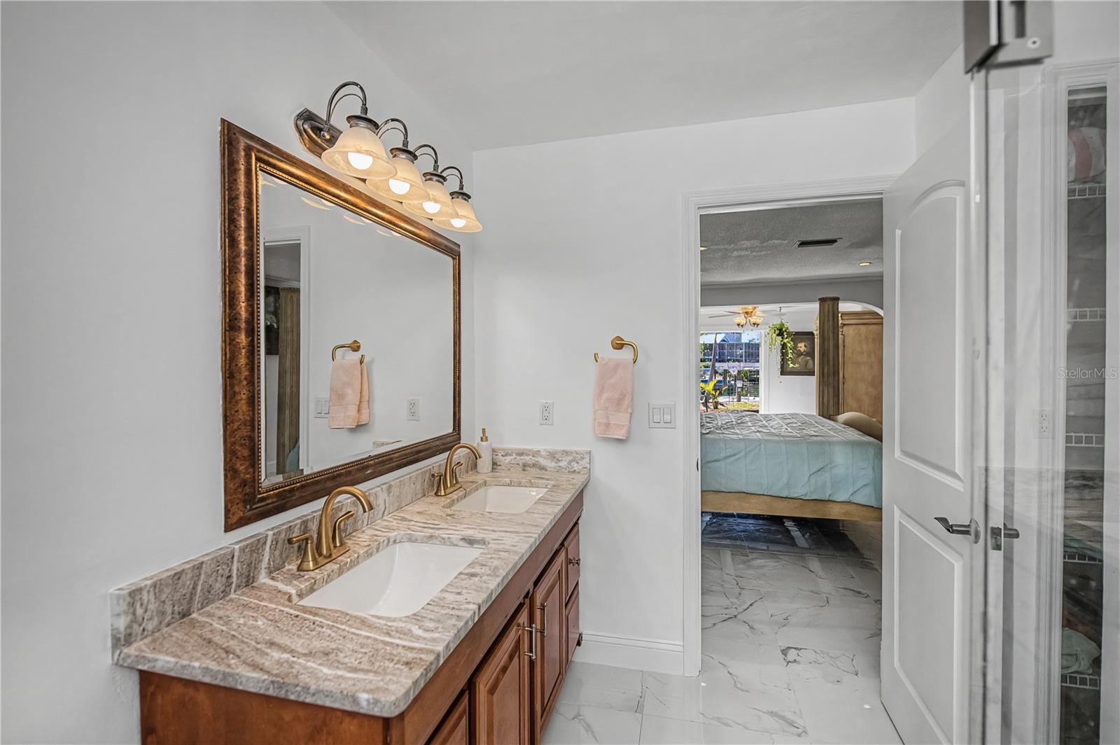 1221 BAYSHORE DR, ENGLEWOOD, FL — photo 58