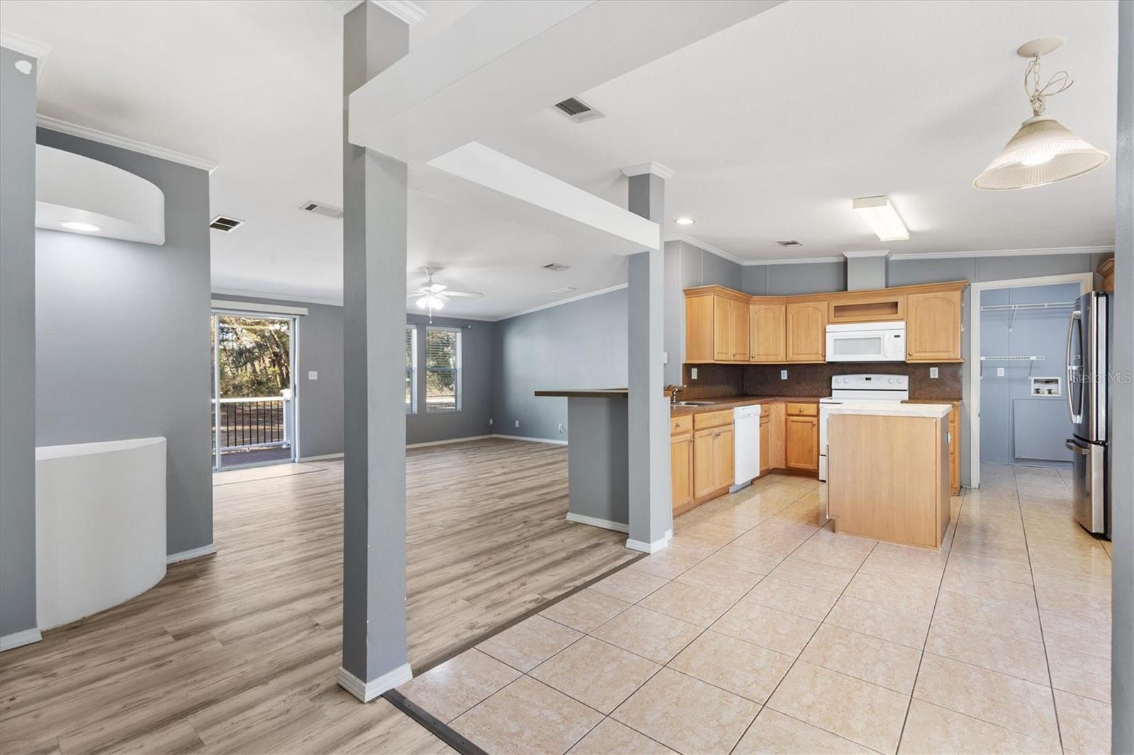 357 WALTERS PL, FRUITLAND PARK, FL — photo 11